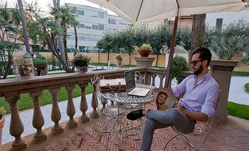Tower Hotell 2*