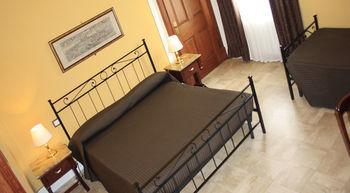 Tower Hotell 2*